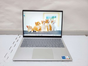 Dell Inspiron 5420 Model 2023 / Core i5-1235U / Ram 16GB / SSD 512GB / Iris Xe Graphics / 14 inch FHD+ , IPS .
