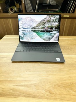 Dell XPS 13 9320 / Core I7-1360P / Ram 16GB / SSD 512GB / Iris Xe Graphics / 13.3 inch FHD+ , 100% sRGB.