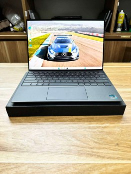 Dell XPS 13 9310 / Core i7-1195G7 / Ram 16GB / SSD 512GB / Iris Xe Graphics / 13.3 inch Touch .